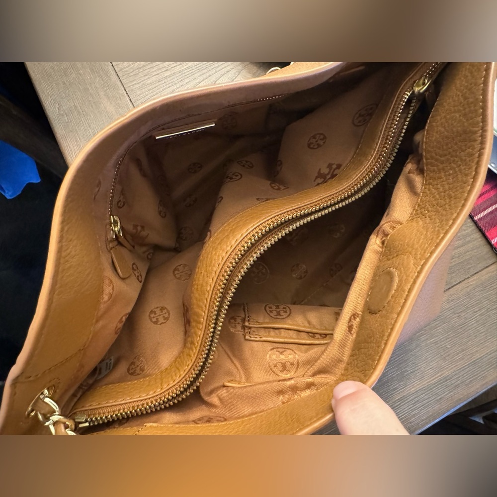 Tory Burch Marion Handbag - Picture 7 of 10